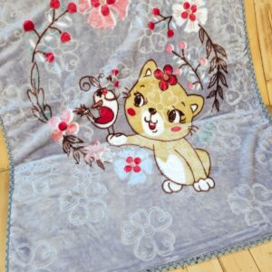 پتو گلبافت سایز بزرگ طرح گربه و گنجشک طوسی